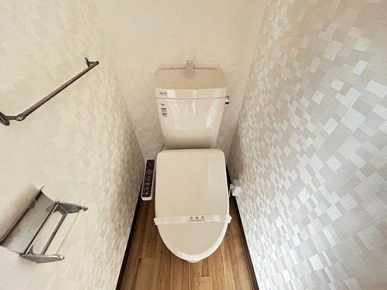 トイレ　※別部屋の写真です