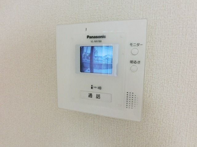 セキュリティ　女性も安心のＴＶホン。