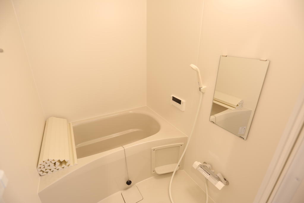 バス・シャワールーム　追い炊き　24時間換気