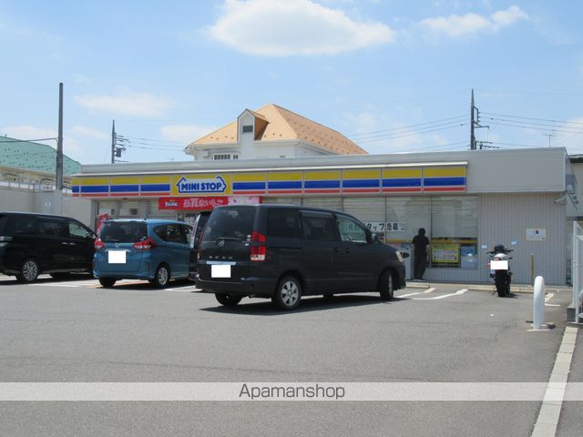 コンビニ　ミニストップ（コンビニ）まで357m