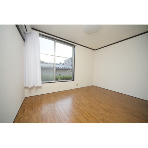 居室・リビング　居室