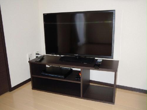 その他　３２型液晶テレビ