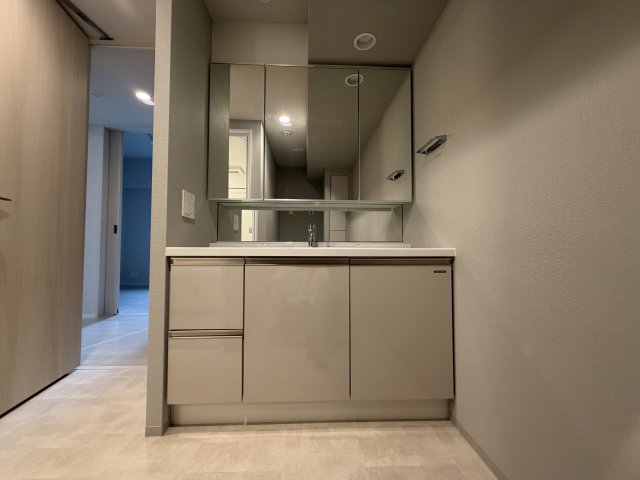 洗面設備　忙しい朝には欠かせない洗面所です