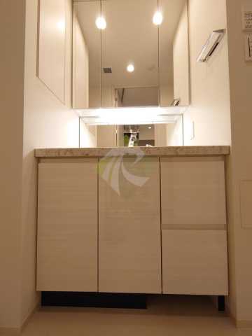 洗面設備　ドゥーエ早稲田　※同タイプの別部屋写真です