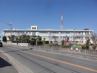 小学校　門真市立 四宮小学校（小学校）まで370m