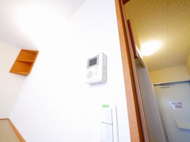 セキュリティ　モニター付きインターホンです