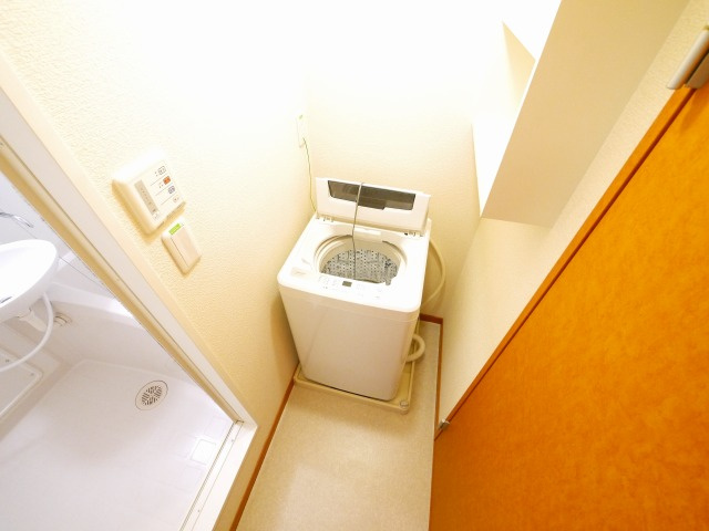 その他設備　洗濯機です