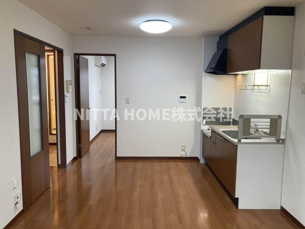 居室・リビング　１１帖のリビングルーム◇