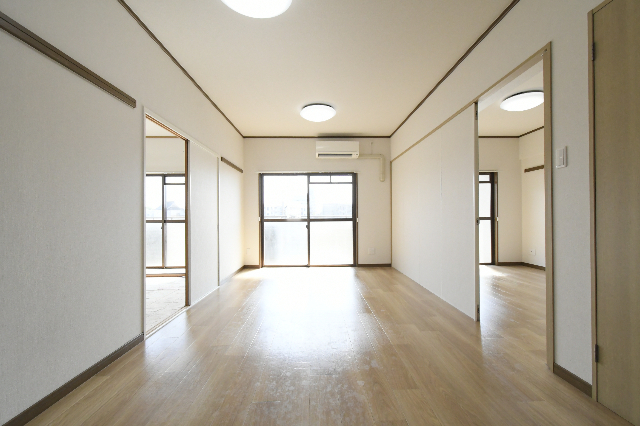 居室・リビング　※参考写真