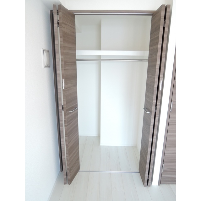 収納　クローゼット