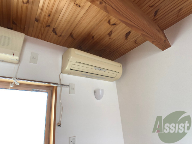 その他設備　エアコンは２階と１階のお部屋にあります。冬でも夏でも快適です