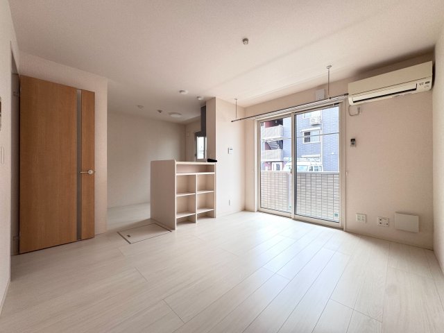 居室・リビング　他社様掲載物件もまとめてご紹介、ご案内可能です(^^)/