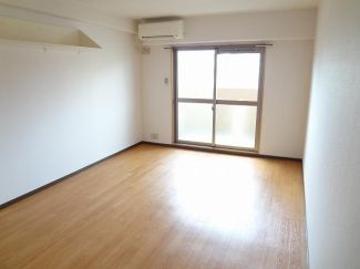 居室・リビング　類似タイプ室内写真掲載