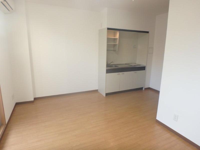 居室・リビング　間取反転タイプ