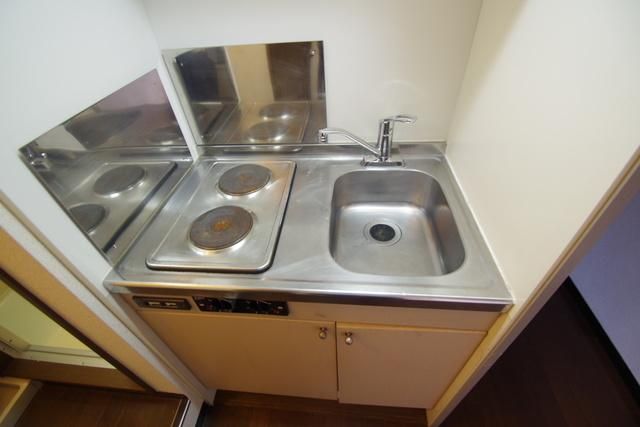 キッチン　★お掃除もしやすいシステムキッチン★