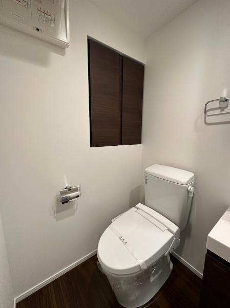 トイレ　※写真は別部屋、イメージ写真です。