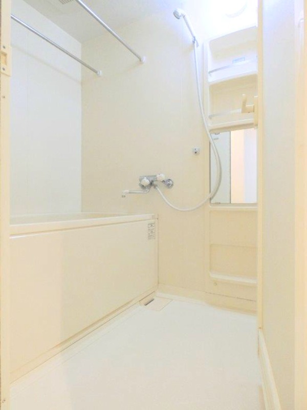 バス・シャワールーム　図面と現状に相違がある場合には現状を優先