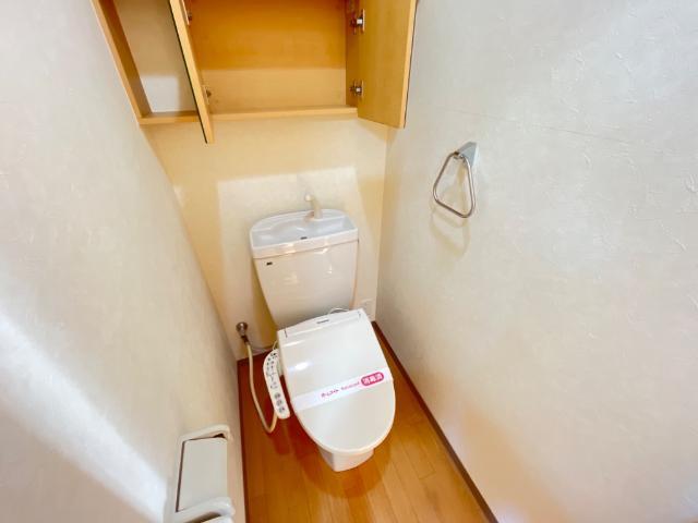 トイレ　シャワー付トイレ