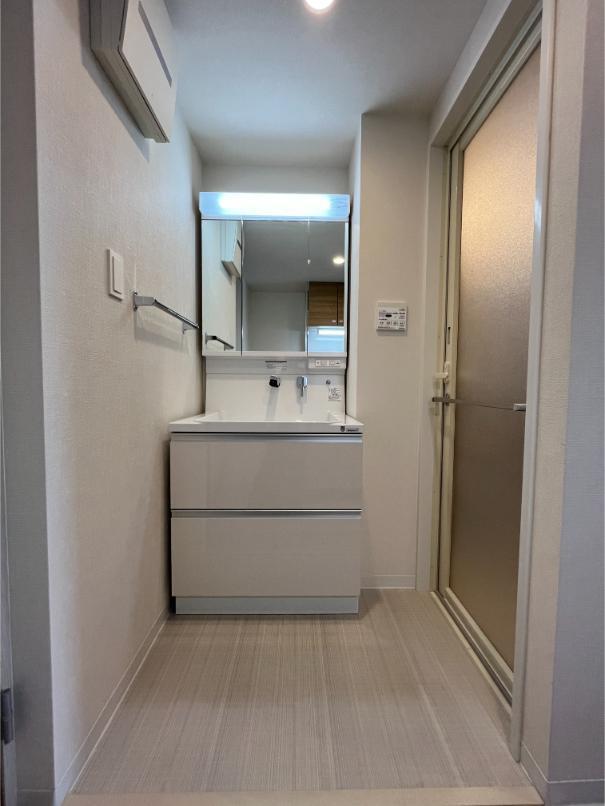 洗面設備　(参考)同間取り602号室の写真です。