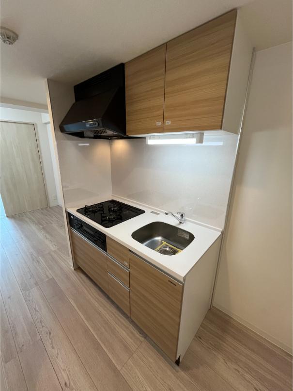 キッチン　(参考)同間取り602号室の写真です。