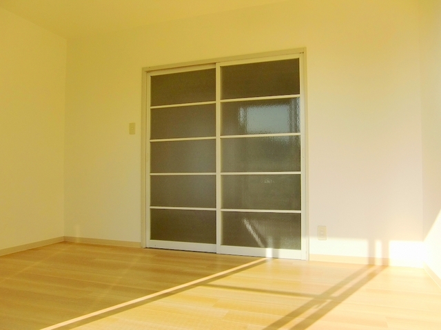 居室・リビング　◆日当たりの良い明るい居室◆