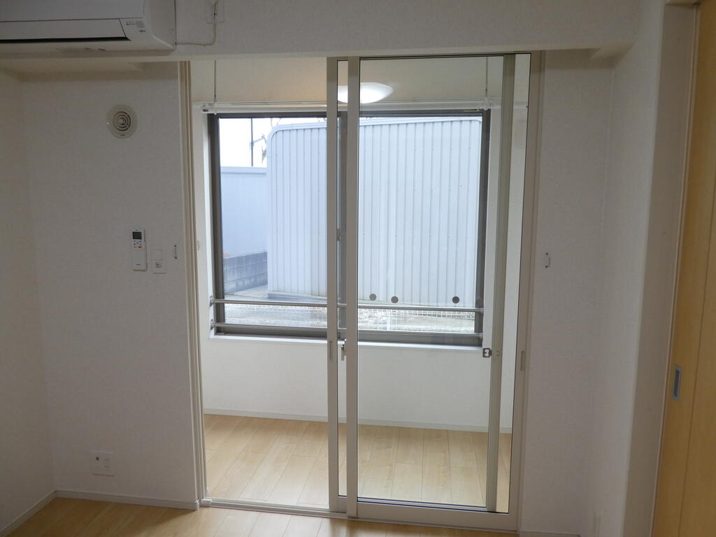 バルコニー　サンルーム