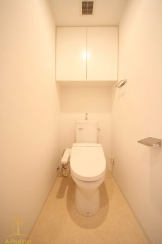 トイレ　パークアクシス本町