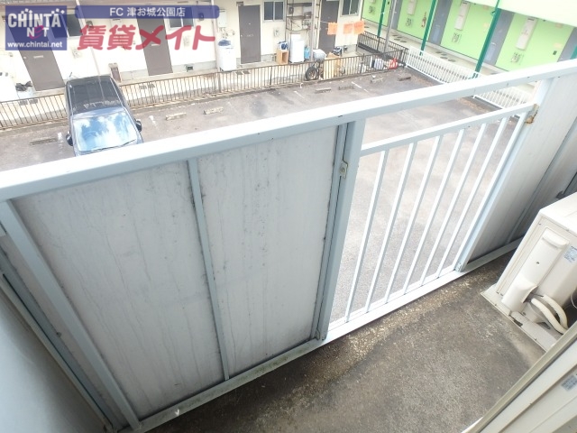 バルコニー　別部屋参考写真です。