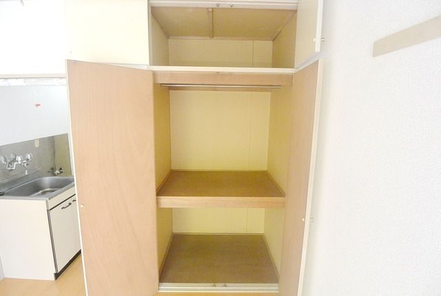 収納　★お問い合わせはタウンハウジング聖蹟桜ヶ丘店まで★