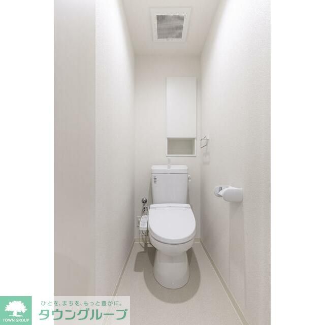 トイレ　※同施工会社参考写真