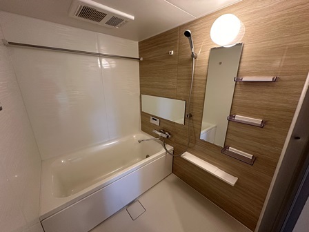 バス・シャワールーム