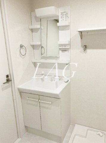 洗面設備　洗面台です。