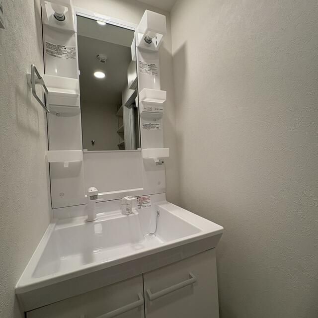 洗面設備　忙しい朝には欠かせない洗面所です