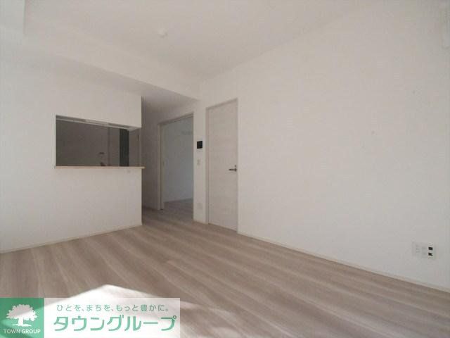 居室・リビング　※別部屋参考写真です