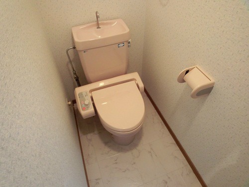 トイレ　別号室イメージ