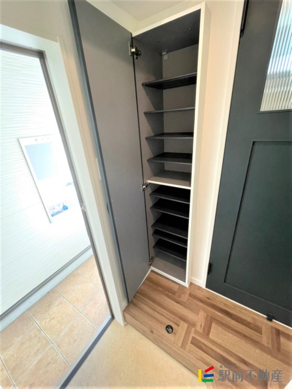 玄関　類似物件参照