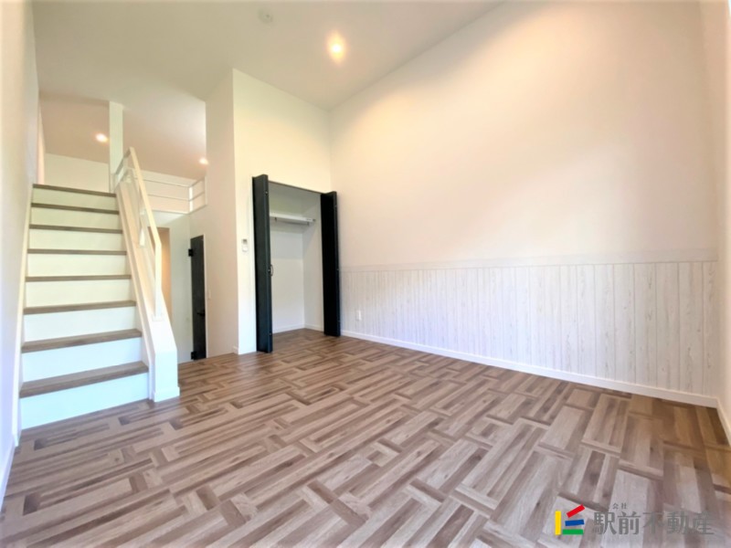 居室・リビング　類似物件参照