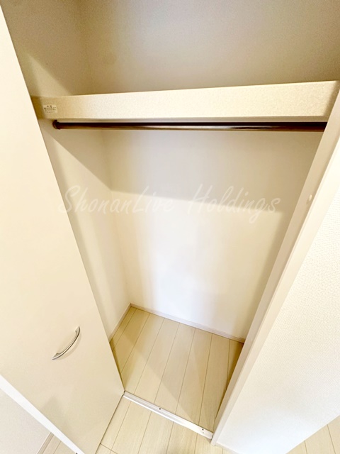 収納　ハンガーラック付きで楽々収納