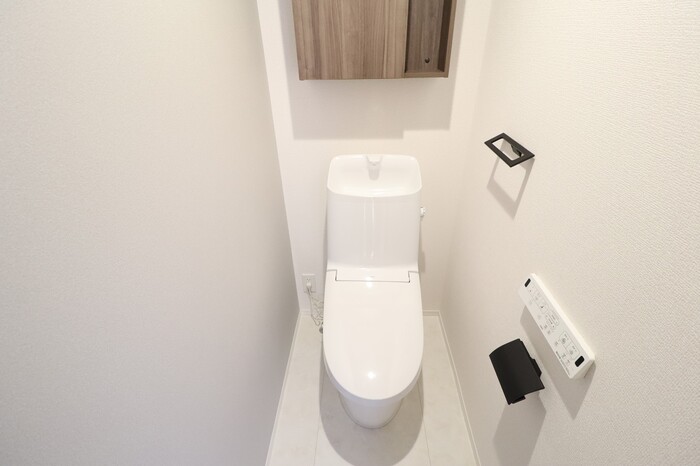 トイレ　ウォシュレット付きトイレです。