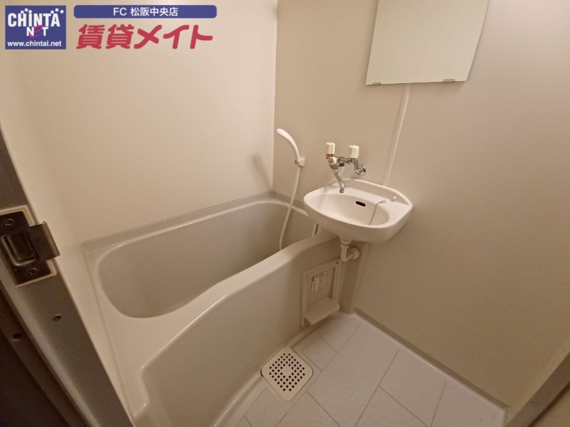 バス・シャワールーム　同タイプの画像です