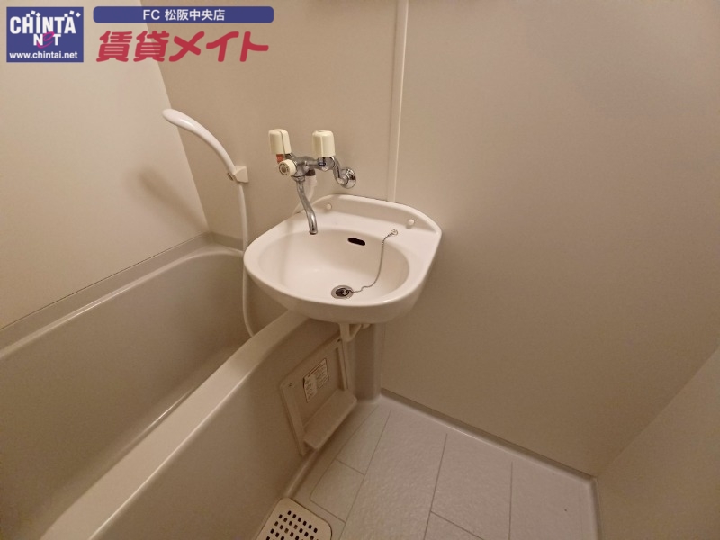 洗面設備　同タイプの画像です