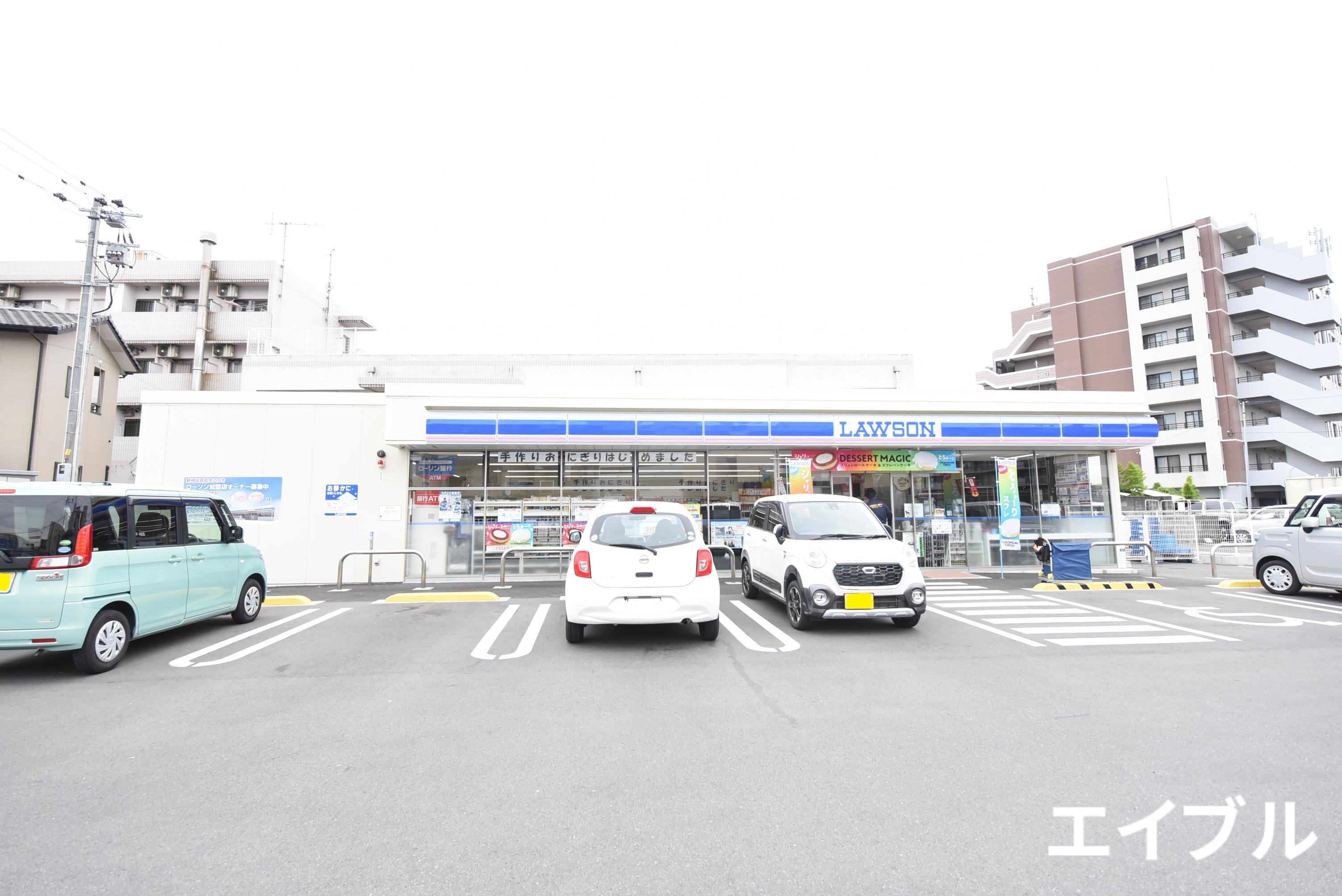 コンビニ　ローソン春日桜ヶ丘六丁目店（コンビニ）まで395m