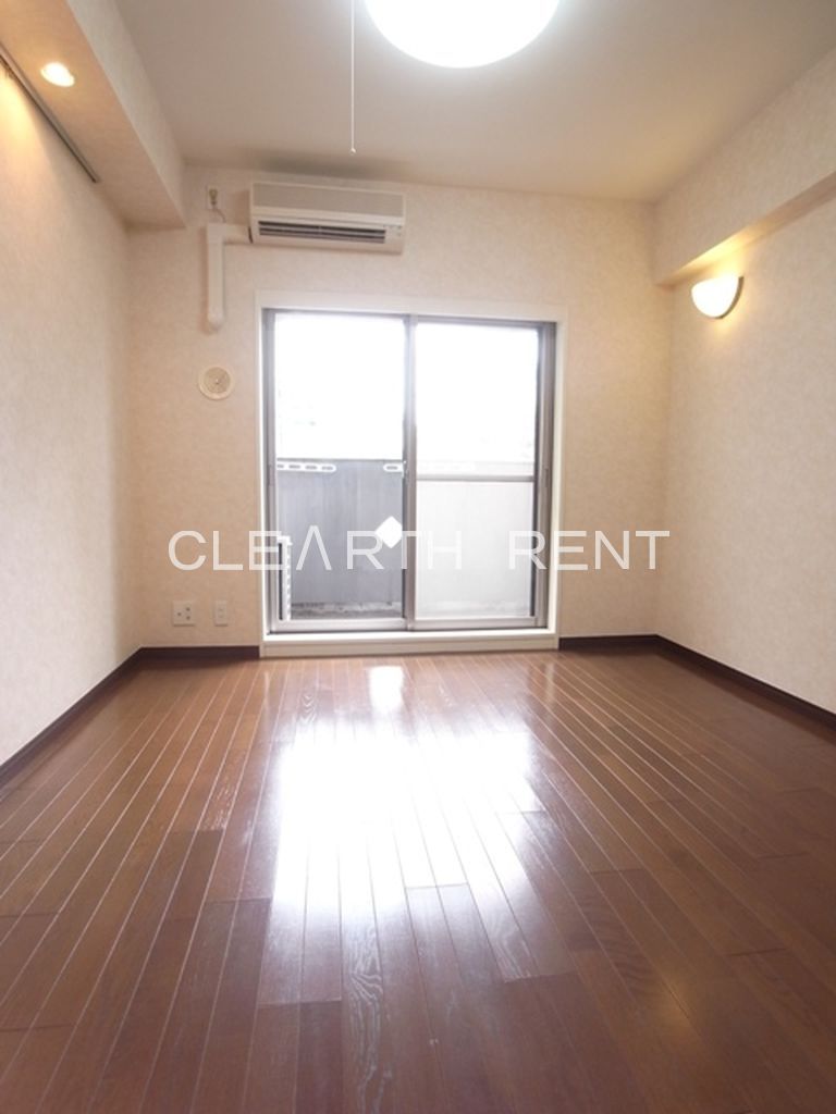 居室・リビング　シーリングライト/ダウンライト/調光機能付き間接照明