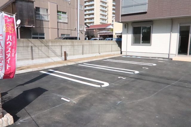 駐車場　※要空き確認。敷地内駐車場有り、先着５台となります。