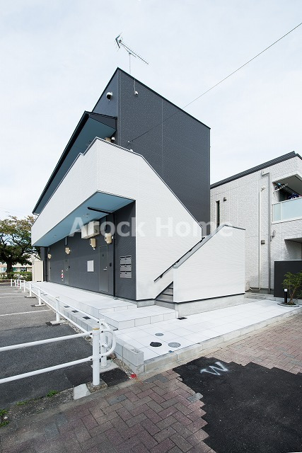 建物外観　おしゃれな外観です