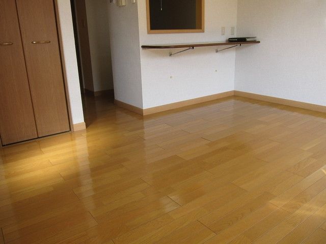 居室・リビング　明るい内装嬉しいな