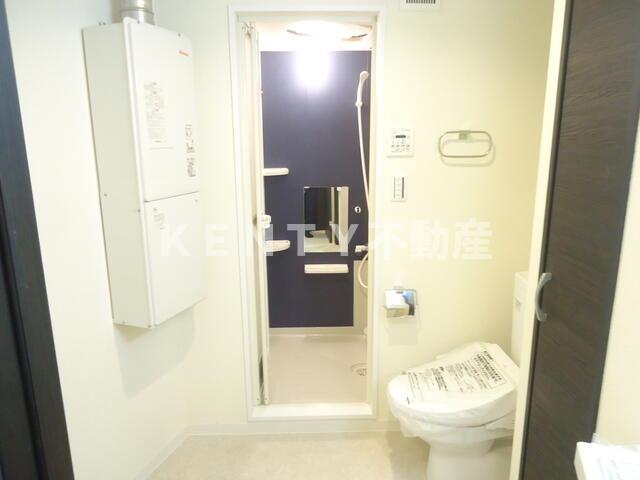 トイレ　トイレもきれいです