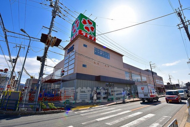 コンビニ　ライフ（コンビニ）まで268m