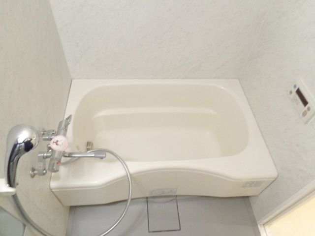 バス・シャワールーム　浴室