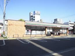 コンビニ　セブン-イレブン 大阪東三国４丁目店（コンビニ）まで120m